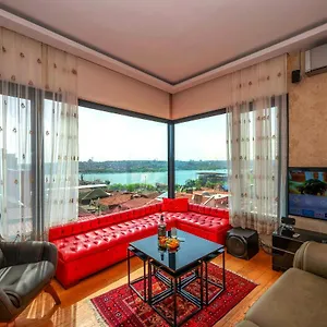 O'pera Okanli Provincia di Istanbul